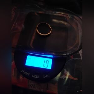 14kt Gold And Diamond Wedding Band Size 7½ Needs To Be Cleaned